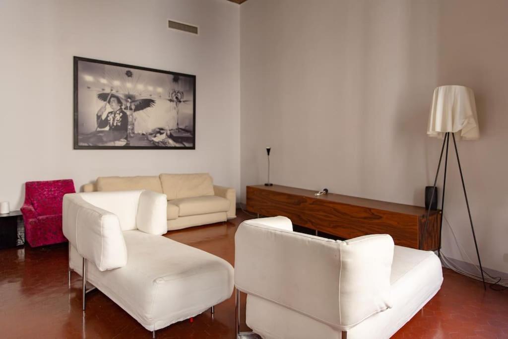 Elegant Apartment Near Piazza Della Signoria Florence Buitenkant foto